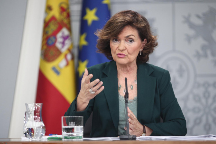 La vicepresidenta Carmen Calvo da negativo en la prueba de coronavirus pero los médicos no están seguros