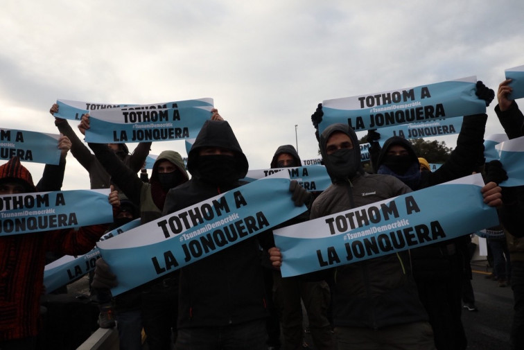 Tsunami Democràtic bloquea la frontera con Francia en La Jonquera, escenario en la autopista AP-7 incluído