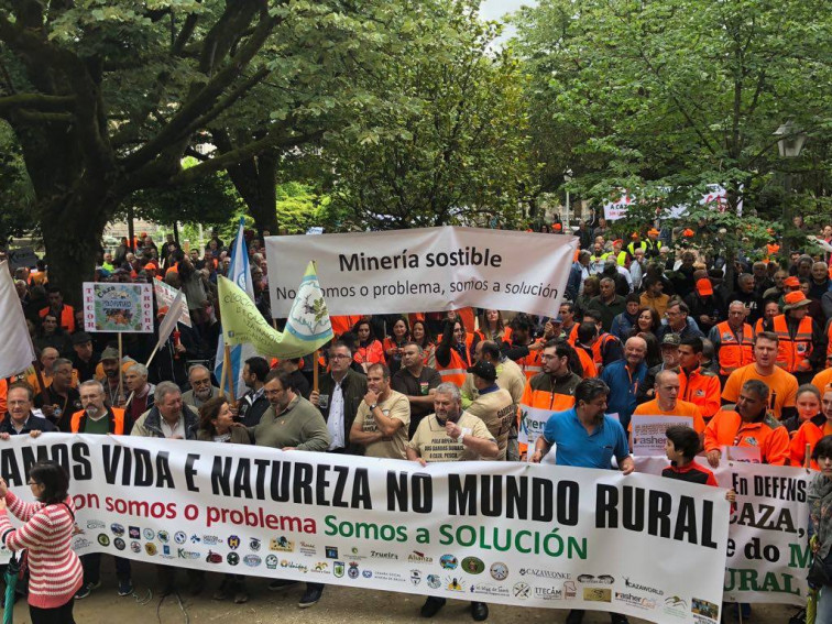 El Europarlamento estudia evaluar la mina de Touro, cuyos trabajadores dicen que cumple la Ley