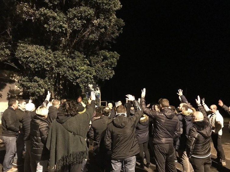 Los trabajadores de Nostián, la planta de basuras de A Coruña, paran la huelga