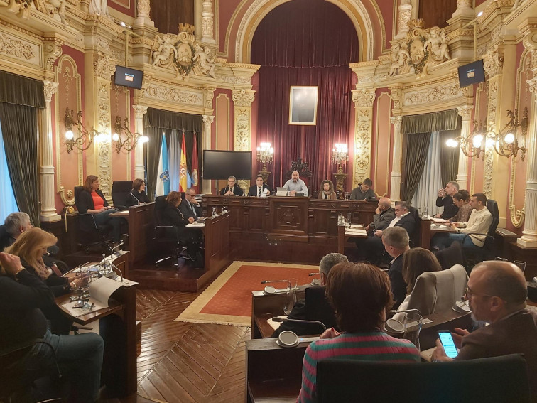 Ourense aprueba sus primeros presupuestos en seis años con toda la oposición recordando la 