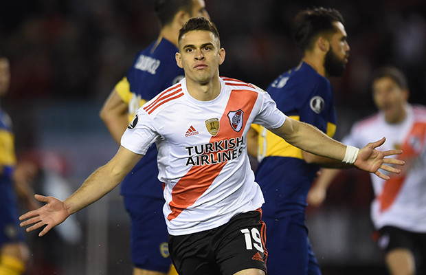 ​River Plate se cierra en banda y frena la salida de Santos Borré al Celta