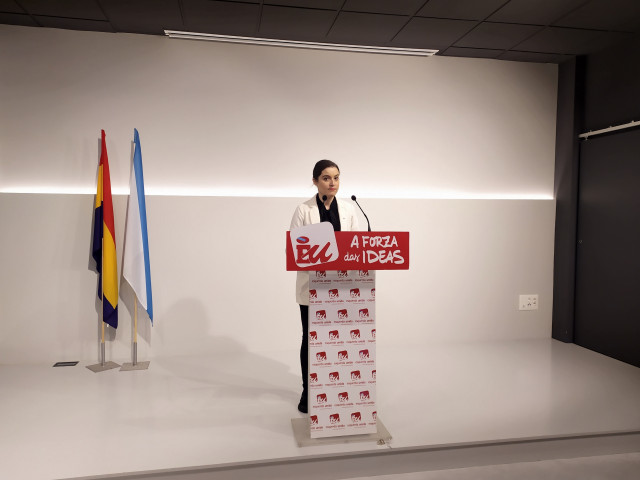 La coordinadora nacional de EU y diputada de Común da Esquerda, Eva Solla, en rueda de prensa