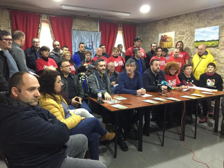 Los colectivos contra la mina de Touro advierten que, pese a la victoria, 