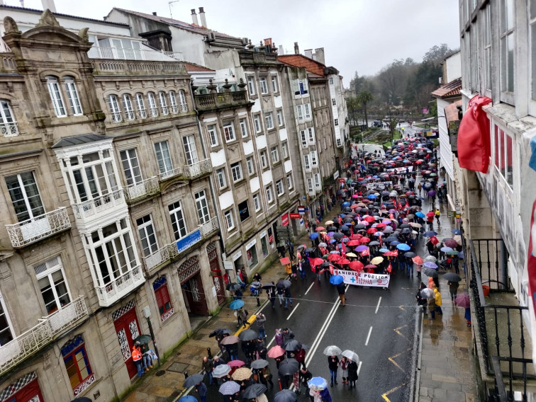 La Xunta pide a SOS Sanidade Pública suspender la manifestación de abril y la plataforma ve 