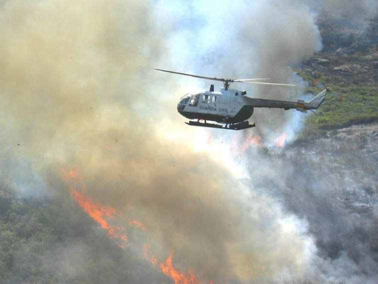 Dos imputados por el incendio forestal de Viana do Bolo, que se extendió a Zamora