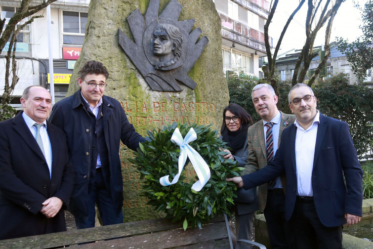 Ofrendas, poesía y música en toda Galicia para celebrar el 183 aniversario de Rosalía de Castro