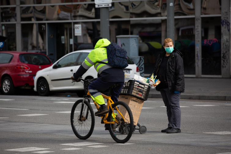 Dos metros de distancia entre operarios para evitar contagios en la vuelta al trabajo