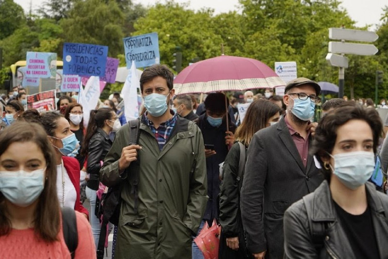 Gómez-Reino, presente en la manifestación de la sanidad, contento por el 