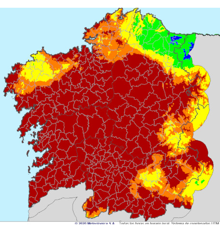 El calor provoca alerta amarilla en las Rías Baixas y, dado que también hay alerta por viento, el riesgo de incendios es extremo