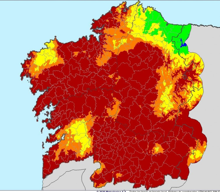 Solo A Mariña se libra de estar en riesgo alto o extremo de incendios forestales después de un fin de semana de mucha actividad