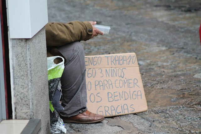 Una cuarta parte de los gallegos se encuentra en riesgo de pobreza