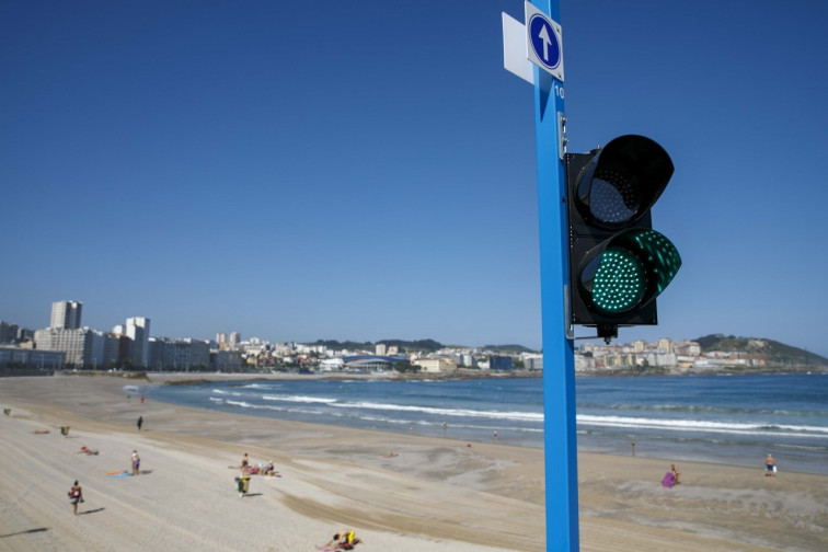 Las playas de Orzán y Riazor se quedarán sin socorristas a partir de viernes por la huelga del servicio de socorrismo