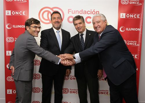 Fundación ONCE y Fundación Policía Española firman un convenio para facilitar la inclusión de personas con discapacidad