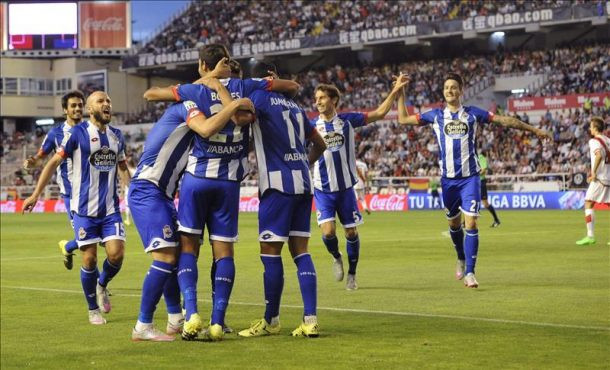 1-3. El Deportivo fulmina al Rayo y vuelve a ganar lejos de Riazor