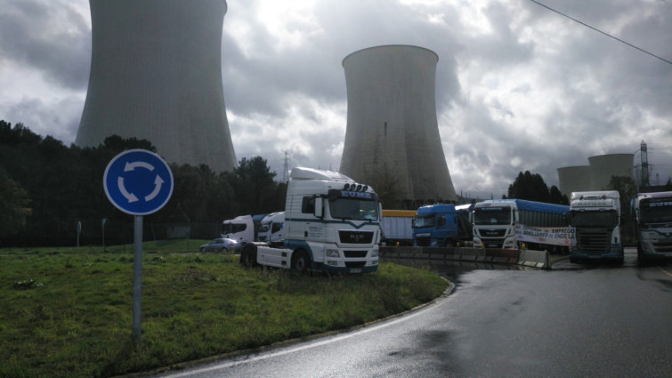 La térmica de As Pontes recupera su actividad con la llegada del primer barco con carbón, que atracará jueves​