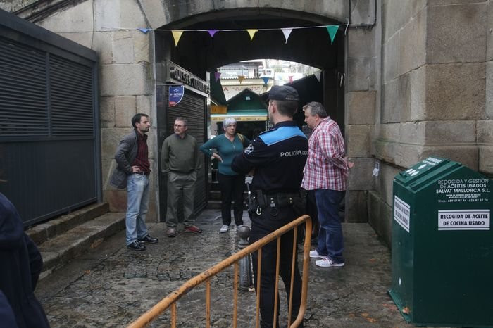 Un motín en la Praza de Abastos de Ourense acaba en acuerdo