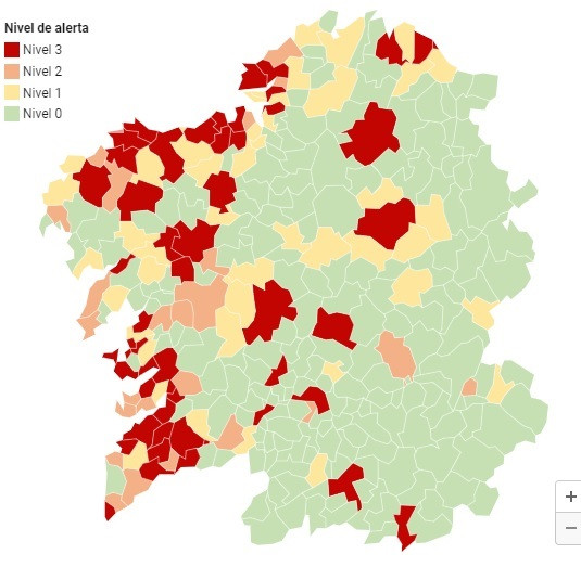 Alerta roja en Santa Comba, Ponteceso, Vilalba, O Carballiño y Verín por coronavirus; mejoría en Neda, Cangas y Moaña.