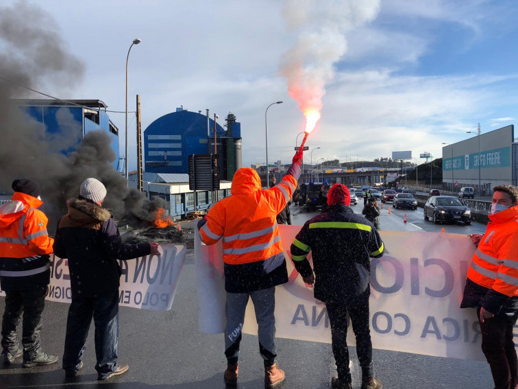 Todos los grupos de la Diputación de A Coruña apoya las protestas de Alu Ibérica por el empleo en la zona