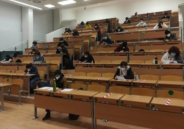 Vuelta al aula desde casa: las universidades gallegas empiezan el cuatrimestre de forma telemática