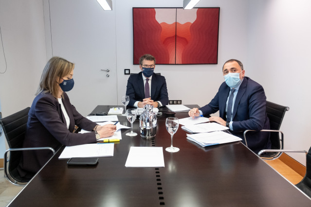 Una reunión del comité clínico de Galicia.