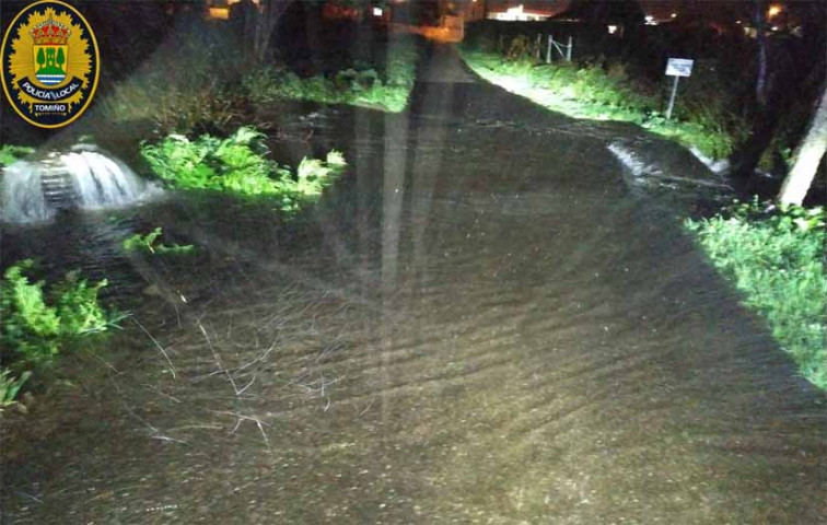 Inundaciones cortan carreteras en el sur de Galicia y el viento supera rachas de 130 kilómetros por hora