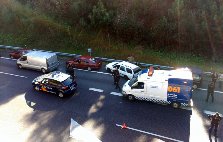 El Concello de Vigo suspende el mercadillo de Bouzas del domingo, mientras Porriño mantiene el del martes