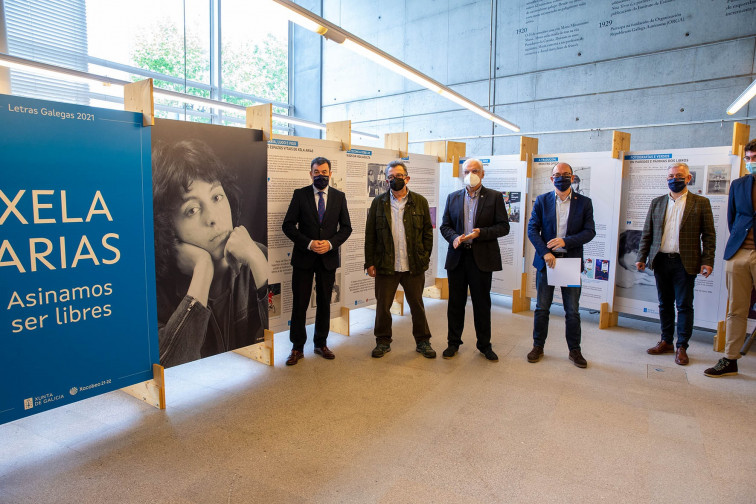 Inauguran en Santiago la exposición itinerante que conmemorara la vida y la obra de Xela Arias