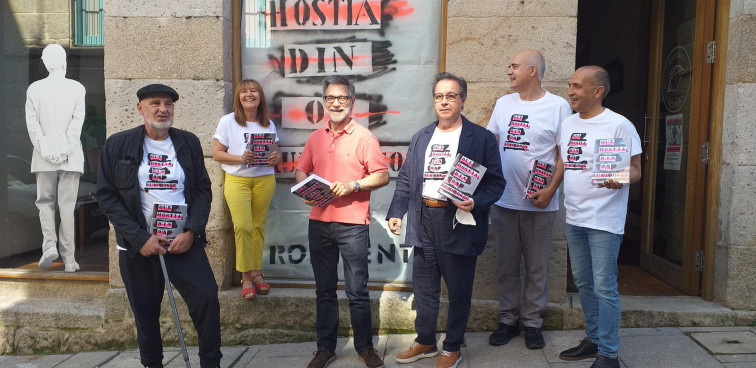 'Que hostia din os rumorosos?' Vuelven los poetas del grupo Rompente con libro y gira de recitales