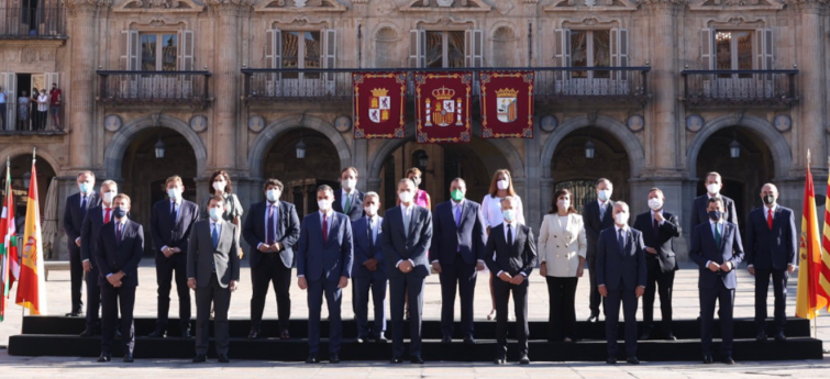 Conferencia de presidentes: Feijóo critica a Sánchez por no exigir certificados en la hostelería