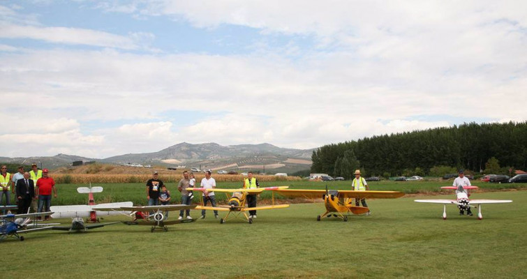 El incendio de una avioneta de aeromodelismo en O Porriño obliga a activar los recursos de emergencia