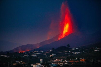 ÚLTIMA HORA: La erupción en La Palma registra una nueva boca de lava y gases