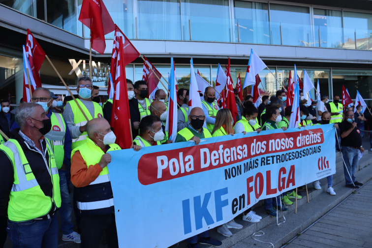 La Xunta debe mediar para evitar que IKF baje los salarios en la fábrica de A Guarda, reclaman trabajadores