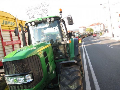 Los ganaderos gallegos suspenden las movilizaciones durante las fiestas