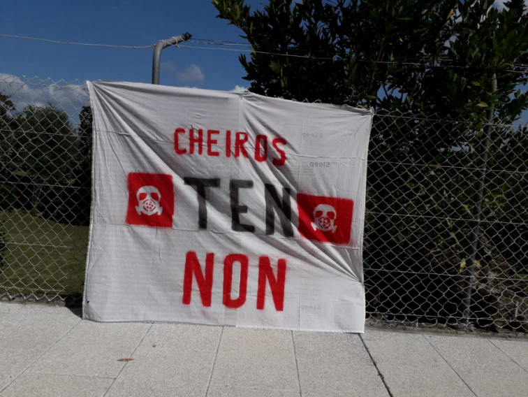 Vecinos de Touro protestan a la Xunta por TEN y los malos olores que soportan desde hace dos décadas