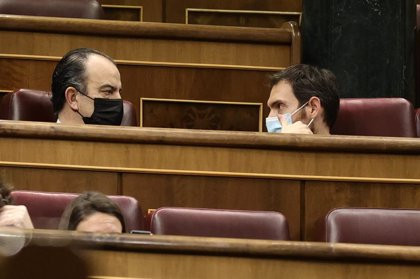 La dirección de UPN aprueba expulsar a los dos diputados díscolos que casi tumban la reforma laboral