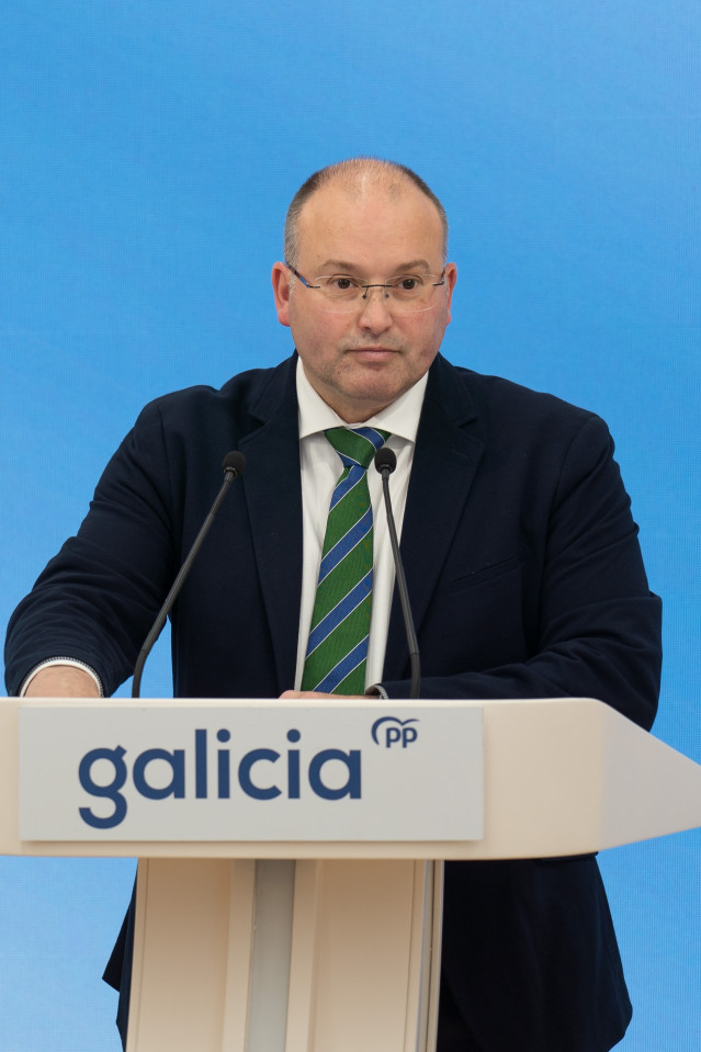 El secretario general del PPdeG, Miguel Tellado, en rueda de prensa.