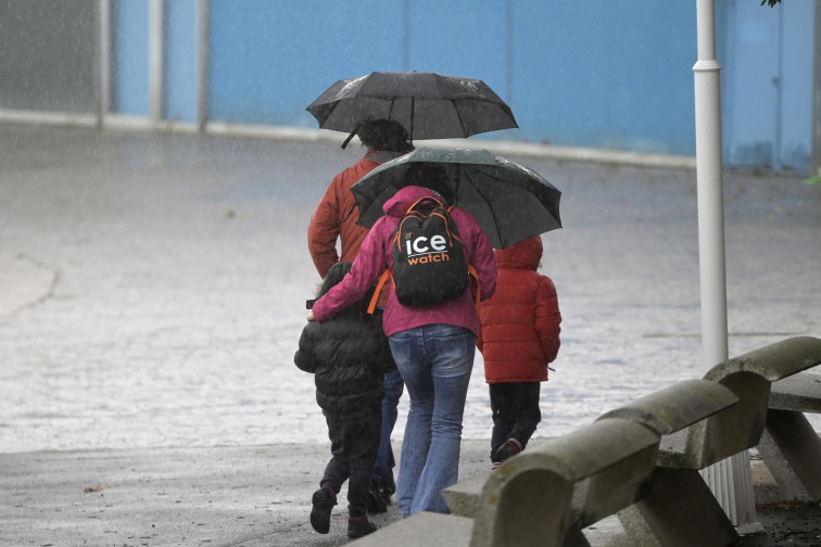 Alerta naranja por lluvia y viento en las próximas horas en parte del litoral y amarilla en casi toda Galicia