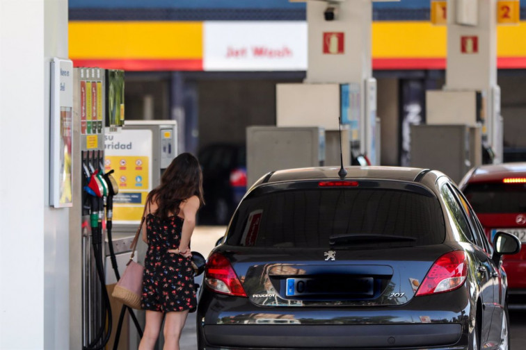 Facua denuncia a cuatro gasolineras gallegas que inflaron los precios justo antes de aplicar los descuentos​