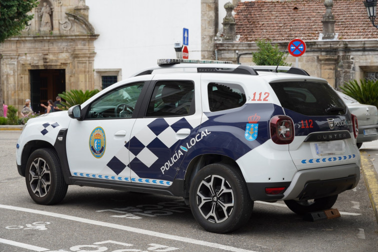 Positivo en alcohol y drogas tras saltarse un control y huir de la policía en Redondela