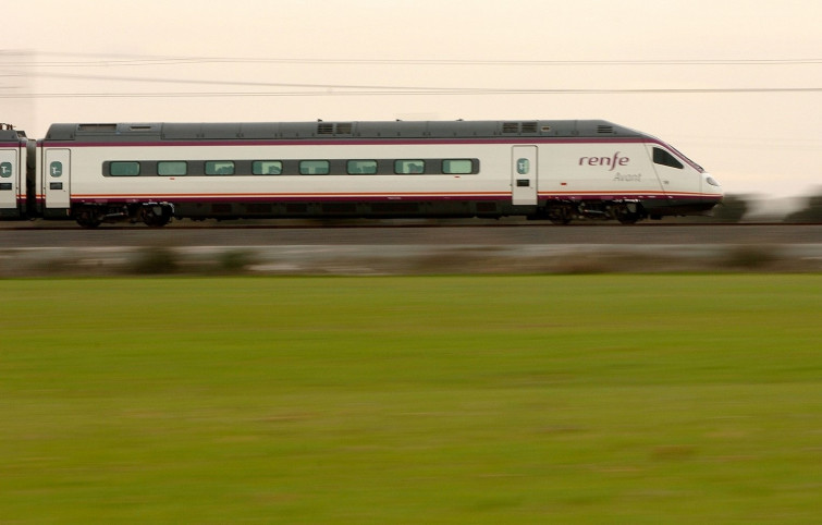 Partido Popular y Bloque piden que los abonos de trenes Avant sean 100% gratis, no solo 50% como dijo el Gobierno