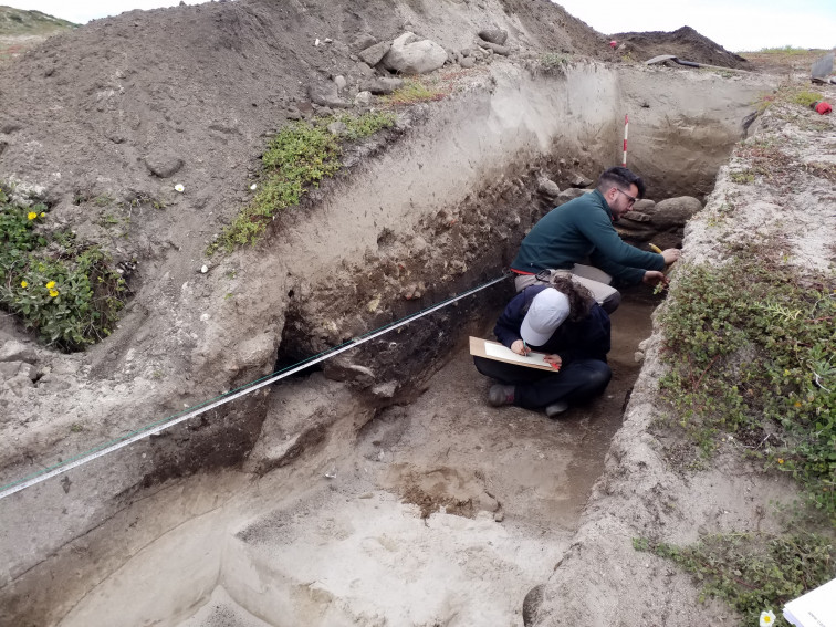 La Isla de Sálvora todavía guarda secretos: descubren un yacimiento romano que podría ser una fábrica de salazón​