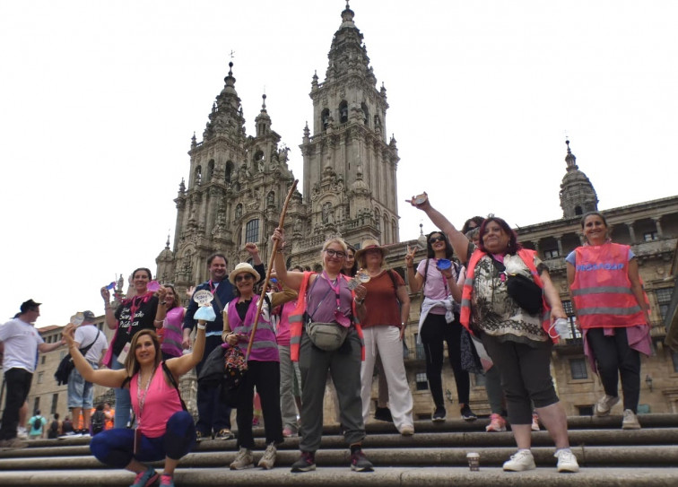 La larga marcha de Prosagap para denunciar la situación de los eventuales del SERGAS termina ante la catedral​