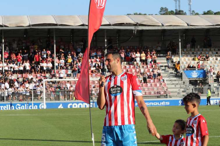 El deportivismo clama por la (r)evolución: la afición pide cambiar el  escudo del Deportivo de La Coruña