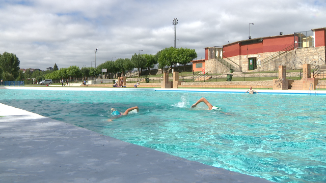 Normas de las piscinas de Oira, Ourense, para 2022: abren el 10 de junio, reserva obligatoria y aforo limitado