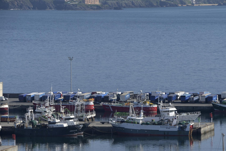 El temor del sector pesquero es que los vetos a la pesca de arrastre puedan afectar a la pesca artesanal