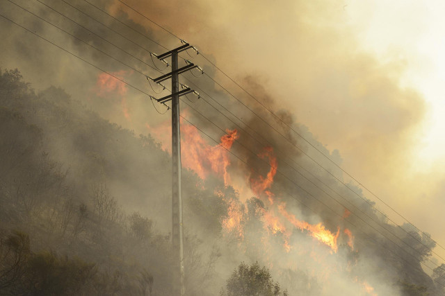 Vista del incendio en el municipio gallego de O Barco de Valdeorras, a 18 de julio de 2022