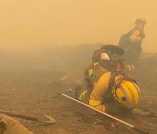 La llegada de la ola de incendios a Pontevedra y la incapacidad de apagarlos en Lugo y Ourense prueba que las brigadas están contra las cuerdas