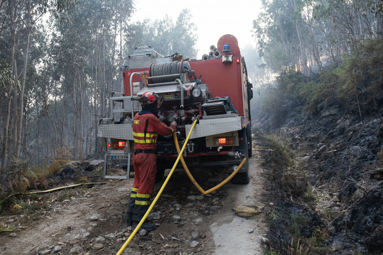 La Guardia Civil multa por ir muy rápido a brigadistas que iban a apagar un incendio, denuncia FAC-USO