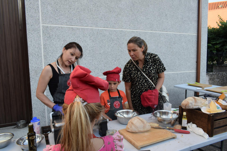 El programa 'Saborea a túa provincia' lleva a Taboada demostraciones culinarias y música